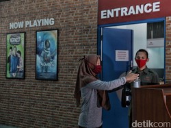 Bioskop Kembali Dibuka, Pengunjung Disarankan Pakai Masker Ini