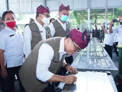 Kondisi Ekonomi Berat Dampak Pandemi, Banyuwangi Tak Kurangi Dana Desa