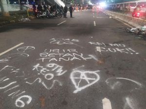 Berstatus Saksi, 19 Pendemo yang Terlibut Rusuh di DPR Dipulangkan Berstatus Saksi, 19 Pendemo yang Terlibut Rusuh di DPR Dipulangkan