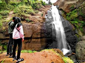 Curug Gumawang, Air Terjun yang Eksotis di Ciamis