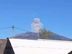 Erupsi Skala Kecil Gunung Raung, PVMBG Sebut Belum Ada Potensi Bahaya