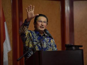 Jokowi Targetkan Ekonomi Tumbuh 5,5%, Fadel: Jadi Pecutan Para Menteri Jokowi Targetkan Ekonomi Tumbuh 5,5%, Fadel: Jadi Pecutan Para Menteri