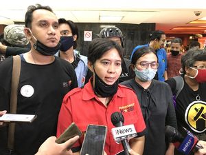 Nining Elitos Klaim Kapolda Metro Minta Kasus Prokes di Demo Tak Dilanjut Nining Elitos Klaim Kapolda Metro Minta Kasus Prokes di Demo Tak Dilanjut