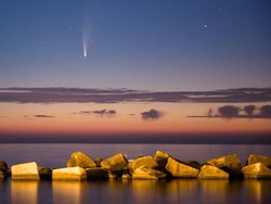 Komet Neowise Melewati Bumi, Hanya Bisa Dilihat Sekali Seumur Hidup