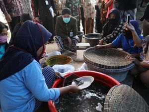 Grab Dorong Pengusaha Tradisional di Makassar Manfaatkan Digital Grab Dorong Pengusaha Tradisional di Makassar Manfaatkan Digital