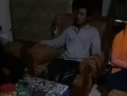 Beredar Video Pria 3 Istri Ngaku Telah Menikahi Anak 12 Tahun di Banyuwangi
