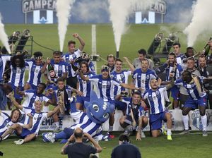 Momen Emosional Casillas Saat Porto Juara Liga Portugal