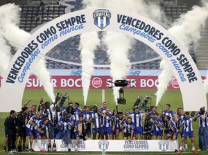 Porto Rayakan Gelar Juara Liga Portugal 2020 Porto Rayakan Gelar Juara Liga Portugal 2020