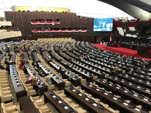 DPR Sahkan UU Kerja Sama Pertahanan RI-Swedia DPR Sahkan UU Kerja Sama Pertahanan RI-Swedia
