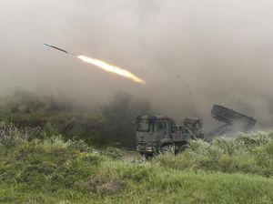 Ancang-ancang Taiwan Bikin Rudal Jarak Jauh Sebab China Terus Menekan