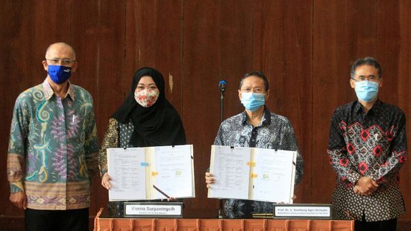 UGM Percayakan Dana Pensiun kepada AXA Mandiri