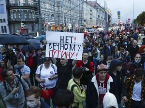 Warga Rusia Demo Tolak Putin Jadi Presiden Seumur Hidup