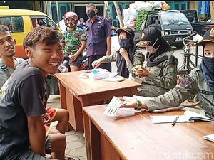 Terciduk Tak Bermasker, Puluhan Warga Purworejo Didenda Rp 10 Ribu Terciduk Tak Bermasker, Puluhan Warga Purworejo Didenda Rp 10 Ribu