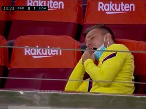 Arthur Diledek Ketularan Gareth Bale Arthur Diledek Ketularan Gareth Bale