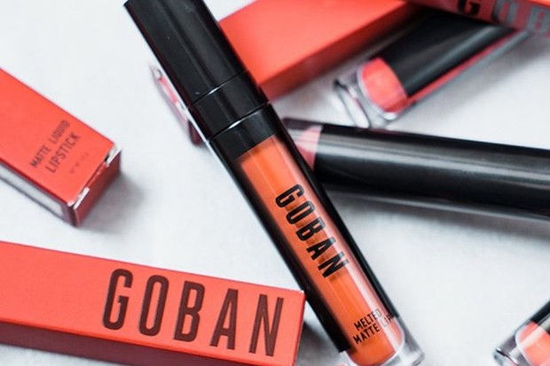 Goban Cosmetics Melted Matte Lip/Foto: Instagram.com/gobancosmetics Goban Cosmetics Melted Matte Lip adalah salah satu lipstik anti luntur yang recommended selama bepergian pakai masker