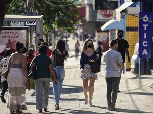 Rekor, Brasil Catat 70 Ribu Kasus Corona dan Nyaris 2 Ribu Kematian Sehari