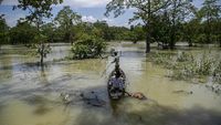 India Tembus 1 Juta Kasus Corona di Tengah Terjangan Banjir