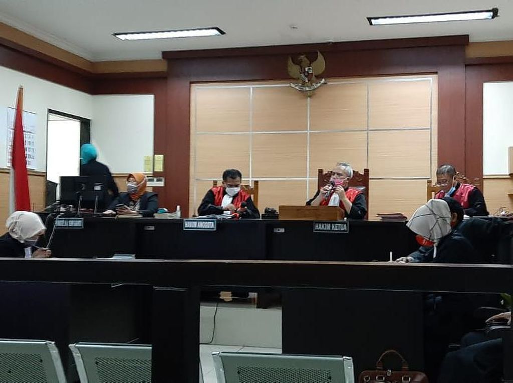Terbukti Intimidasi Serikat Buruh, Pimpinan PT EJI Dihukum PN Tangerang
