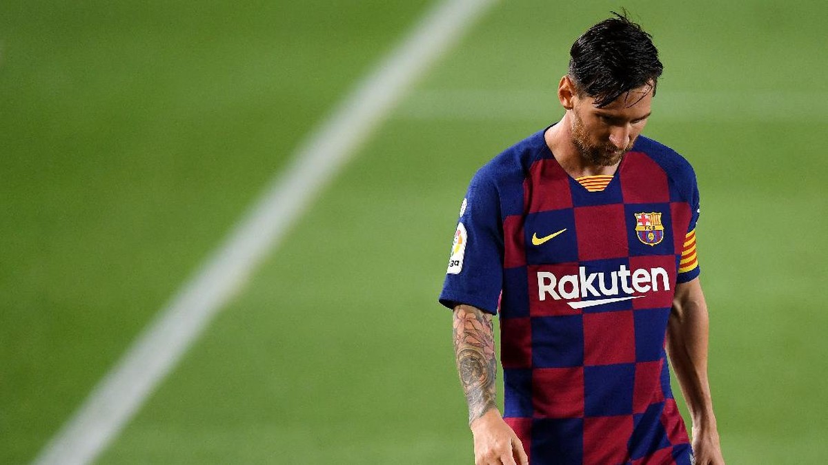 Striker Barcelona Lionel Messi kabarnya ingin hengkang. (Foto: Getty Images/David Ramos)