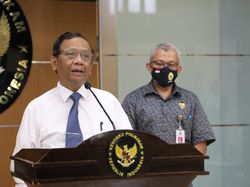 Mahfud Sebut Tak Bisa Paksa Ketum PSSI Mundur, Singgung Tanggung Jawab Moral