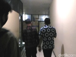 Sudah 14 Jam, Anggota DPRD Tersangka Pengambil Jenazah COVID Masih Diperiksa