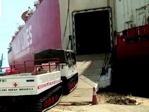 Jusuf Kalla Kirim Tank ke Lokasi Banjir Bandang di Luwu Utara