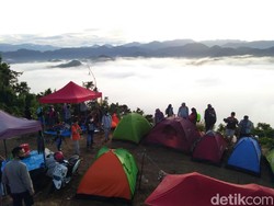 Negeri di Atas Awan yang Viral dari Sulawesi