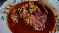 Sedep Tenan! Warung Soponyono Sajikan Tumpang Koyor Khas Salatiga di Jakarta