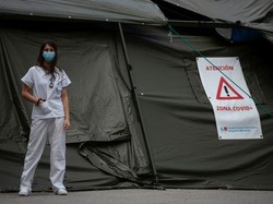 Mati-matian Lawan Corona, Tenaga Medis di Spanyol Tuntut Haknya