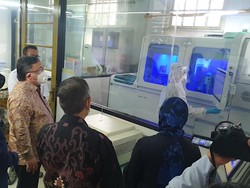 Mesin Deteksi COVID-19 Donasi Tempo Scan Mulai Beroperasi