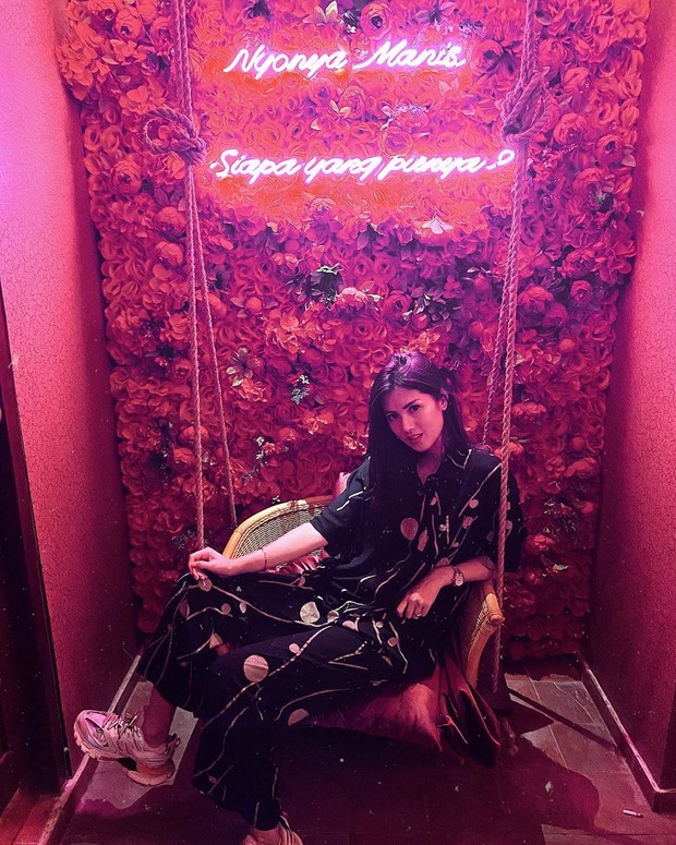 Atries Angel mantan chef Juna yang mirip Han So Hee