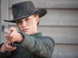 Sinopsis Film Jane Got A Gun: Natalie Portman Melawan Geng Mematikan