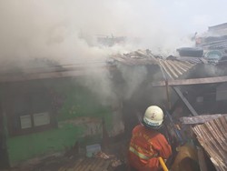 Kebakaran di Permukiman di Pulogebang, Kerugian Ditaksir Miliaran Rupiah