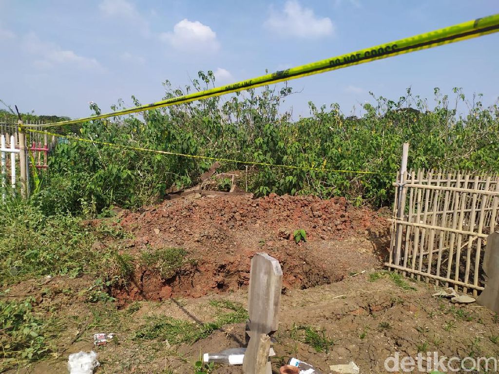 Fakta Baru Jenazah yang Hilang Misterius dari Makam di Bekasi Fakta Baru Jenazah yang Hilang Misterius dari Makam di Bekasi