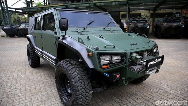 Melihat Lebih Dekat Gaharnya Rantis Maung