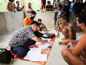 DPRD Jambi Minta Pemprov Mutakhirkan DTKS Suku Anak Dalam DPRD Jambi Minta Pemprov Mutakhirkan DTKS Suku Anak Dalam