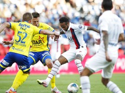 Viral! Neymar Gocek Lawan, Tendangan Penalti Juga Dioper