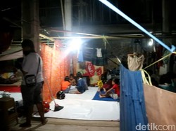 Banjir Belum Surut, Pengungsi di Wajo Sulsel Butuh Bantuan Sembako