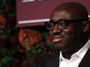 Pemred Vogue Jadi Korban Rasisme, Disuruh Masuk Kantor Lewat Pintu Barang