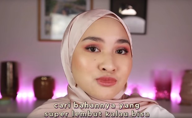 Cucilah sarung bantal agar terhindar dari bakteri penyebab jerawat