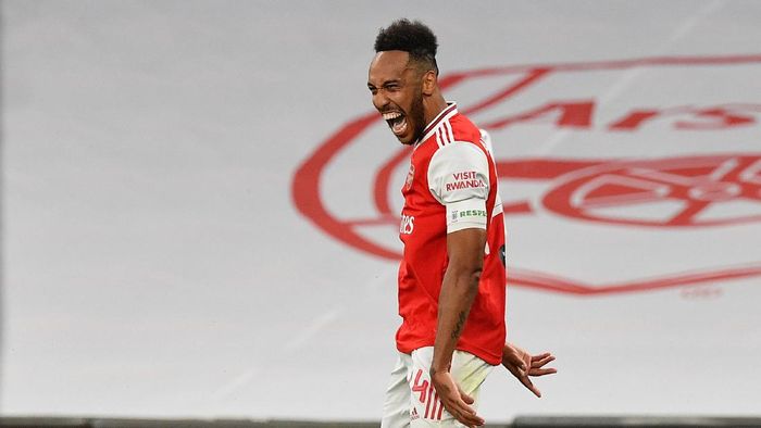 Aubameyang LONDON, ENGLAND - JULY 18: Pierre-Emerick Aubameyang of Arsenal celebrates after scoring his teams second goal during the FA Cup Semi Final match between Arsenal and Manchester City at Wembley Stadium on July 18, 2020 in London, England. Football Stadiums around Europe remain empty due to the Coronavirus Pandemic as Government social distancing laws prohibit fans inside venues resulting in all fixtures being played behind closed doors. (Photo by Justin Tallis/Pool via Getty Images)