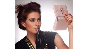 7 Transformasi Catherine Wilson: Dari Model Catwalk Kini Berbaju Tahanan
