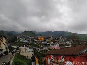 Video Mirip Nepal di Kaki Gunung Sumbing Viral, Ganjar Terpesona