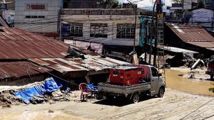 Perbaikan Jaringan Telekomunikasi di Luwu Utara Usai Banjir Bandang