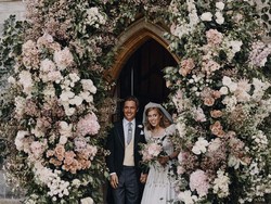 Pakai Gaun Jadul 58 Tahun Lalu, Baju Nikah Putri Beatrice Langgar Aturan