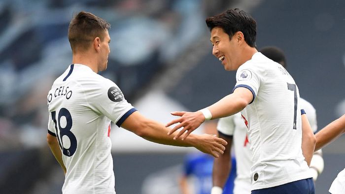 Tottenham Hotspur LONDON, ENGLAND - JULY 19: Heung-Min Son of Tottenham Hotspur celebrates after he scores his sides first goal during the Premier League match between Tottenham Hotspur and Leicester City at Tottenham Hotspur Stadium on July 19, 2020 in London, England. Football Stadiums around Europe remain empty due to the Coronavirus Pandemic as Government social distancing laws prohibit fans inside venues resulting in all fixtures being played behind closed doors. (Photo by Michael Regan/Getty Images)