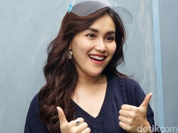 Kolesterol Naik, Ayu Ting Ting Emosi Balas Netter yang Mencibir