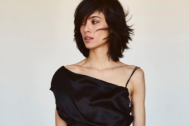 choppy bob haircut seperti milik Mariana Renata Dantec merupakan gaya rambut mudah diatur