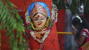 Meriahnya Peringatan  Hindu Festival di India
