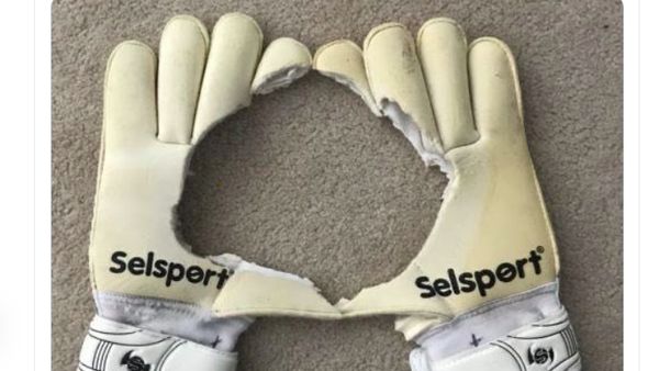 Penampilan David De Gea Ambyar, Meme Menyebar